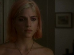 selma-blair-and-aleksa-palladino-storytelling
