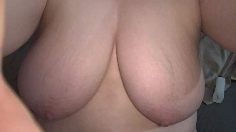 Big boobs - N